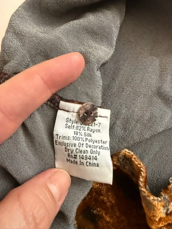 Johnny Was OMbré Cheetah Vělvet Oversized Shirt size M - Picture 11 of 11